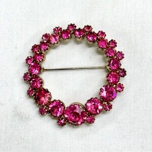 Vintage Rhinestone Circle Brooch